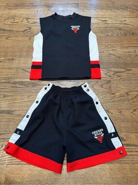 Vintage Chicago Bulls NBA Tear-Away Shorts Set Youth Small 8-10 MightyMac